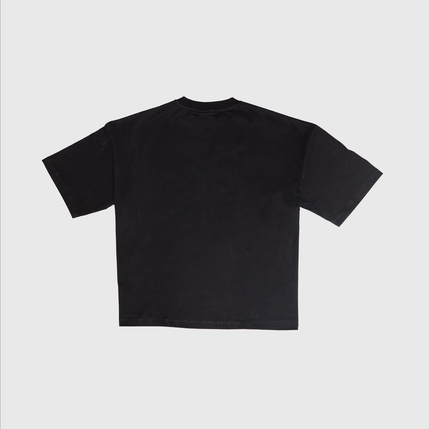 BLACK PLATTE T-SHIRT